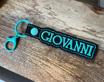 Etiqueta de nombre personalizada I Llavero personalizado I Pestaña a presión con nombre I Llavero con nombre I Etiqueta para mochila escolar para niños I Etiqueta para equipaje I Idea de regalo I Lonchera