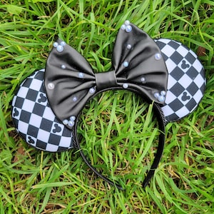 Checker Mouse Ears, Pearl bow, Mouse Headband, Black and white ears,