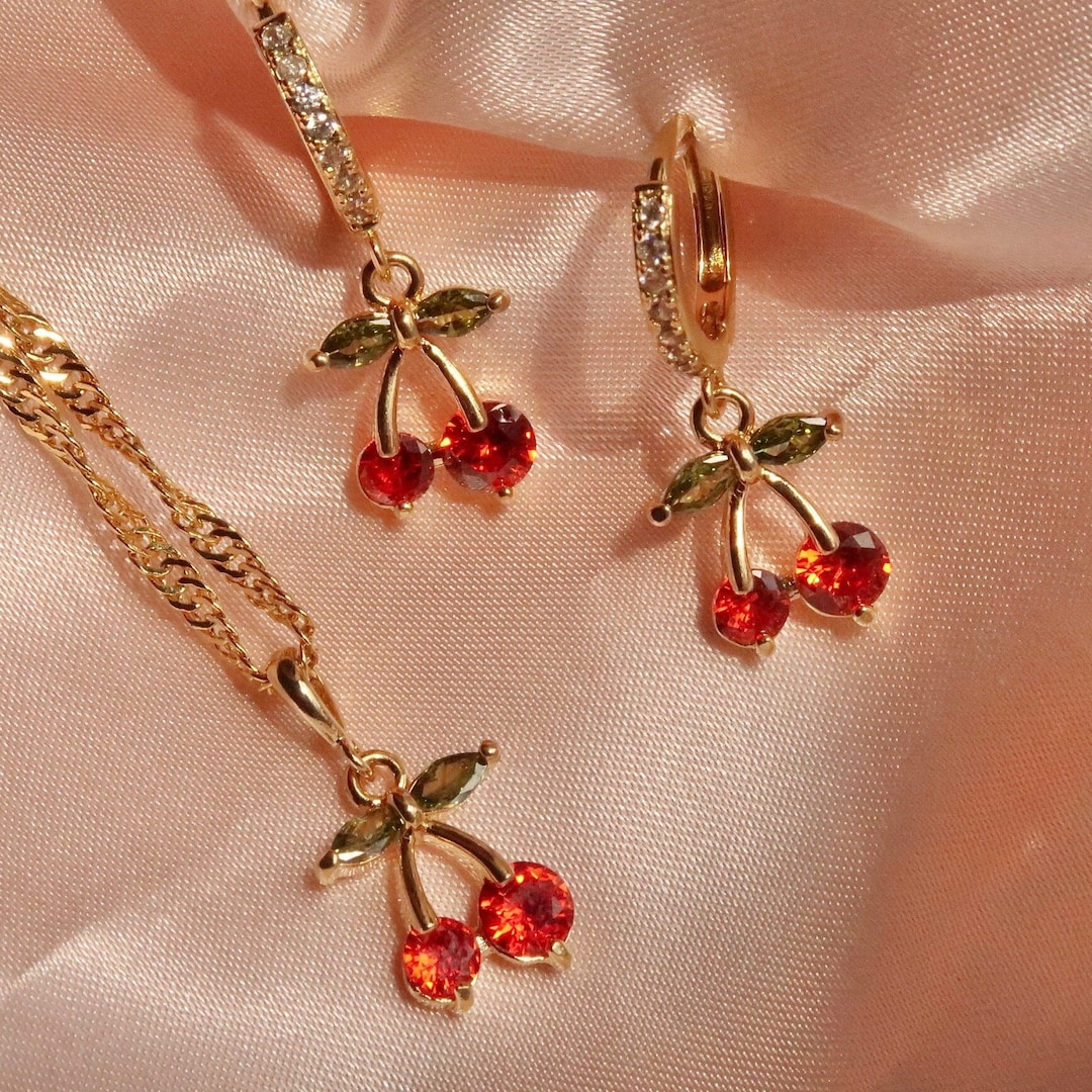 Embossed Cherry Set main image 1