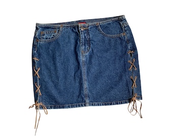 vintage mossimo size 7 denim mini skirt with beige suede ties on side | 100% dark denim micro mini | y2k 90&#39;s aesthetic