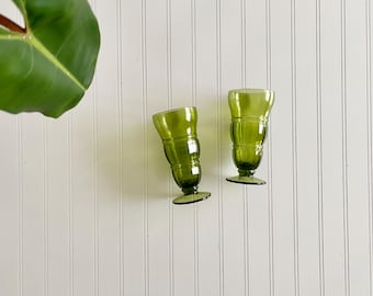 vintage green glass barware | retro short stem glasses | vintage root beer float ice cream glass