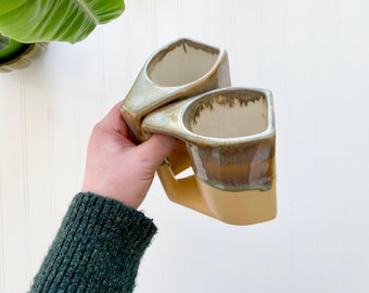 vintage drip glaze padilla mugs | set of two vintage large handle mugs | retro 1970 style kitchen beige ceramic mug set | coffee lover gift