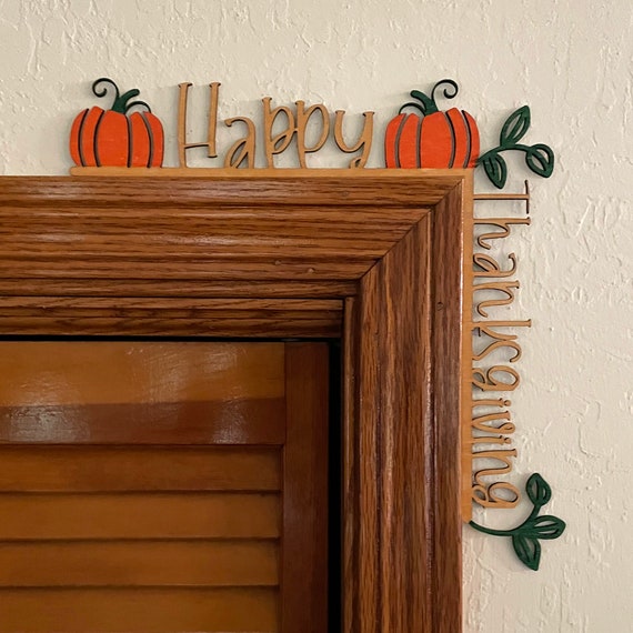 Thanksgiving Door Corner Decoration Laser Cut Hand-Colored Wood Holiday Home Decor Fall Hanger Sign