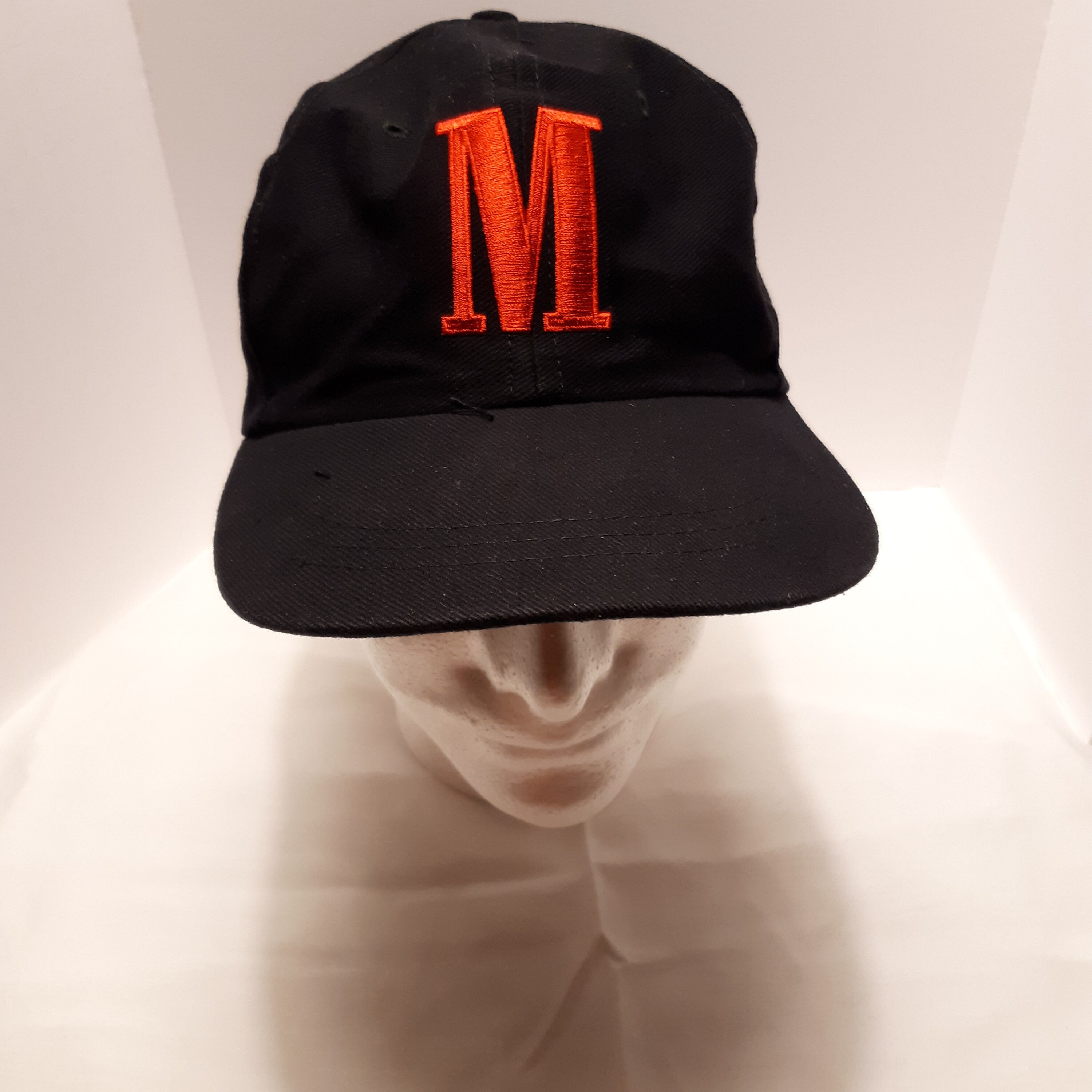 Marlboro Vintage Black Hat With Embroidered Red m 