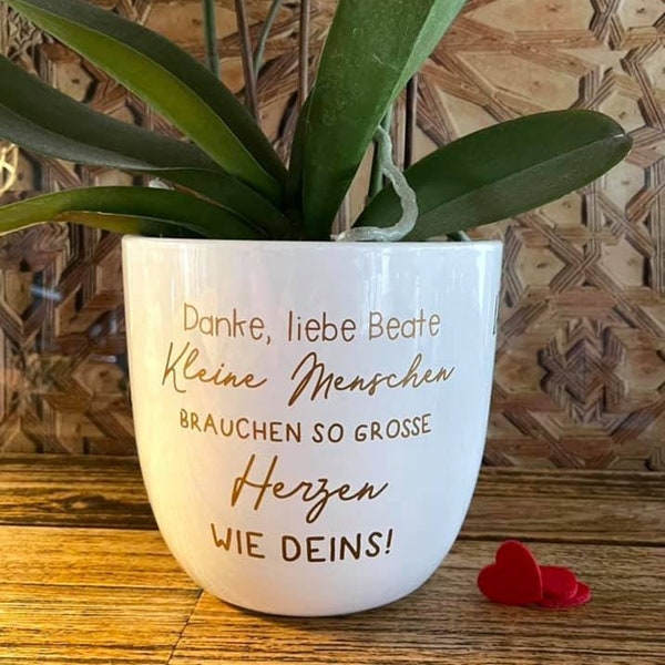 Aufkleber~ "Kleine Menschen brauchen so große Herzen wie Deins!"- Für, Erzieher/in, Lehrer/in, Hebamme, Geschenkidee, Danksagung