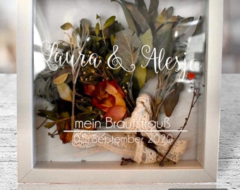 Individually made picture frame for the bridal bouquet, choice of font, personalized, gift idea, wedding gift, engagement, 27 x 27 cm