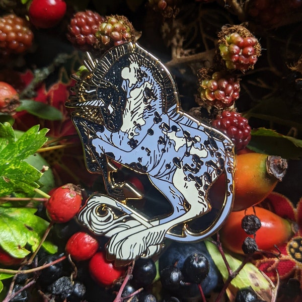 Unicorn hard Enamel Pin, Mythology Pin