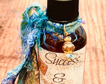 Success & Influence Intention Spray with reiki crystals, moon water and spell done by Audra from Lifespiritssocietyofmagick.com