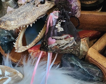 Dog Protection Mojo Bag: Hoodoo Herbs & Crystals