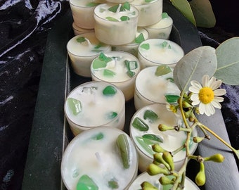 Green Aventurine Candle: Lucky Luminary for Abundance & Prosperity