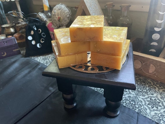 Filthy Rich Abundance Attracting Soap. Spellwork by lifespiritssocietyofmagick.com. Tons of success stories! Wealth, prosperity, and money.