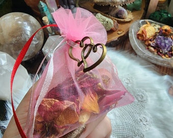 Return To Me Mojo Bag: Hoodoo Love Spell, Reunite Lover