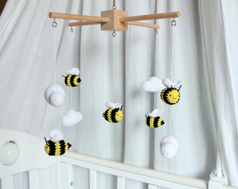 bee cot mobile