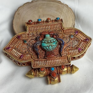 Ashtamangala Ghau Pendant – Gold Plated Silver Tibetan Prayer Box 8 Auspicious Symbols –Handmade Amulet from Patan Nepal,Openable prayer box
