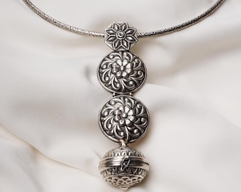 Sterling Silver Tie-Pendant Hasli, Handcrafted Necklace