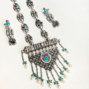 925 silver necklace with earring, Perfect to style on Any special occasion to beautify Your Outfit