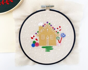 Gingerbread House Embroidery Kit, Beginner Friendly, Christmas Craft, Craft Kit