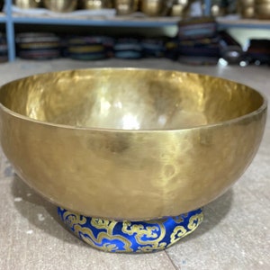 4 inches to 24 inches Plain Dim bowl- Handmade Bowl- Beautiful harmony- Multiple sizes- Best for sound Therapy-on 30 percent Discount-Zen