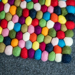 40-300CM  Rectangle Felt Ball Rug MULTI COLOR Random Mix. 100 % Wool Carpet (Free Shipping