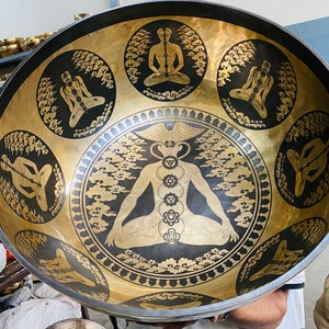 Large Himalayan Singing Bowl: Hand-Engraved Meditating Yogi, Sound Healing