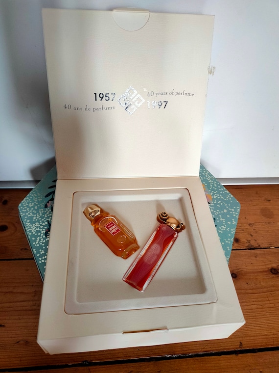 Sending WORLD OK Collector s box Givenchy box mini vintage perfumes rare miniatures women s gift old perfume box