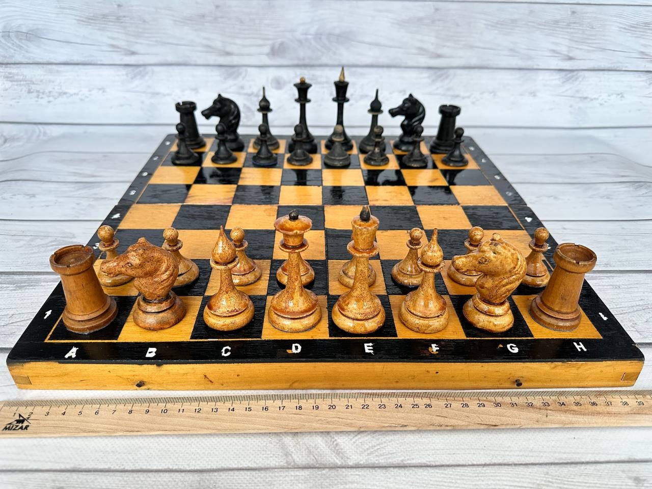 Vintage 1960s Magnetic Chess Game