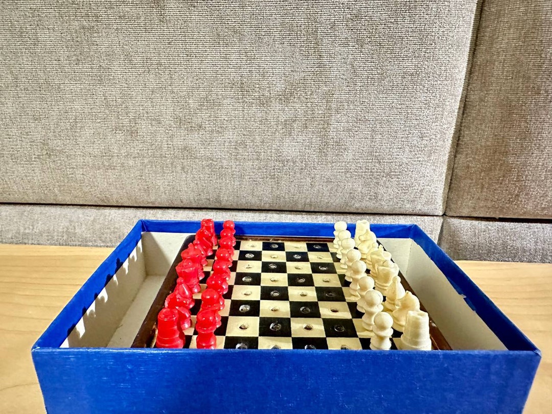 Germany Plastic Pocket Chess Set 70s Vintage in Good Condition. Chess