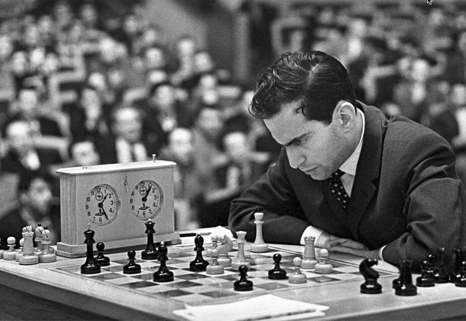 Tal Chess Set is the Most Famous and Rarest Chess Set From