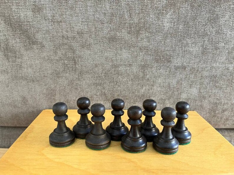 Lardy Wooden Chess Set vintage 80s. Great gift for mens and collectors. image 10