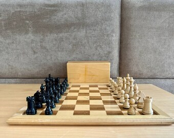 Vintage Germany Chess Set in Box 70s in Good Condition. Great Gift