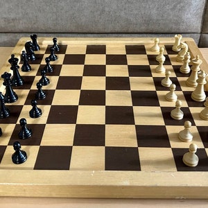 Germany vintage plastic chess set 90s vintage in good condition. Great gift for mens, chess lovers and collectors!