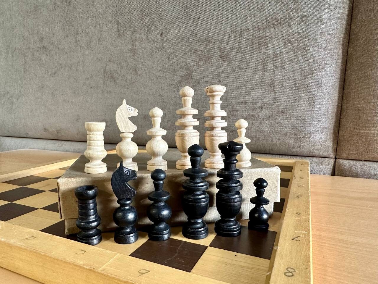 Help Guide: Buying the Right Chess Set - The Regency Chess Company