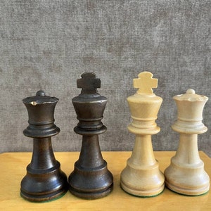 Lardy Wooden Chess Set vintage 80s. Great gift for mens and collectors. image 6