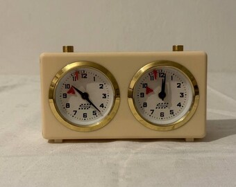 70年代のソビエト製ヴィンテージ機械式チェスクロック。状態良好。男性
