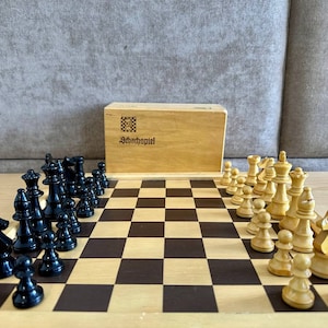 Germany vintage chess set in box 70s in good condition.  Great gift for mens, chess lovers and collectors!