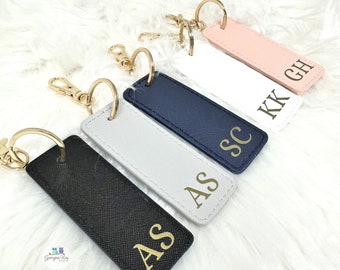Personalized Faux Leather Rectangle Keyring: Gold Initial Car Fob