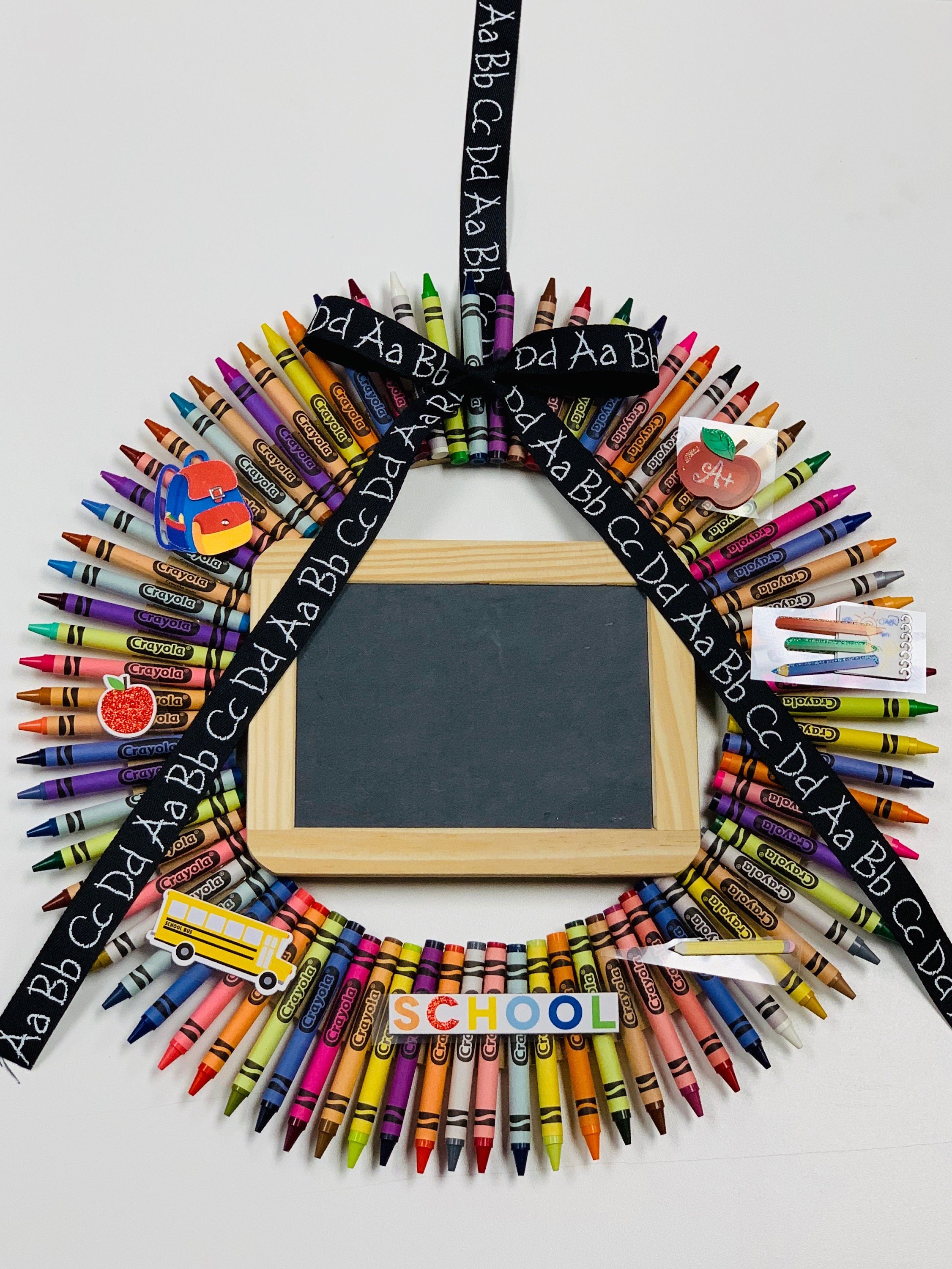 12 Crayon Wreath Etsy