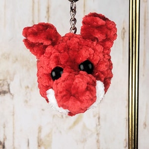 Arkansas Hog Keychain, Pig Keychain, Sport Key Fob, Crochet Keychain, Gifts for Men, Keychain Animal, Charm Keychain, Arkansas Keychain