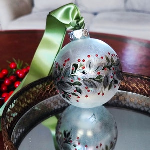 Handmade Christmas Bauble - Glass Hanging Ornament - Xmas Tree Ball