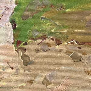 Puede incluir: Pintura abstracta con una superficie texturizada. La pintura presenta una mezcla de colores verdes, marrones y beige. La pintura se aplica en trazos gruesos, creando una sensaci&oacute;n de profundidad y movimiento.