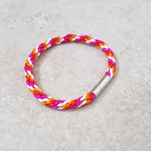 Pulsera lésbica, tobillera con bandera lésbica, joyería del orgullo lésbico, regalo para novia