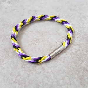 Pulsera no binaria, LGBTQIA, tobillera no binaria, pulsera con la bandera del Orgullo Enby