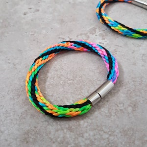Neon Rainbow Bracelet, Festival Jewellery, 80s Retro Colourful Braided Bracelet, Neon Rave