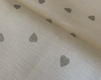 Silver Hearts Linen - 32ct linen