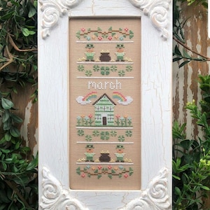 Sampler van de maand maart GRATIS VERZENDING - kruissteekkaart van Country Cottage Needleworks