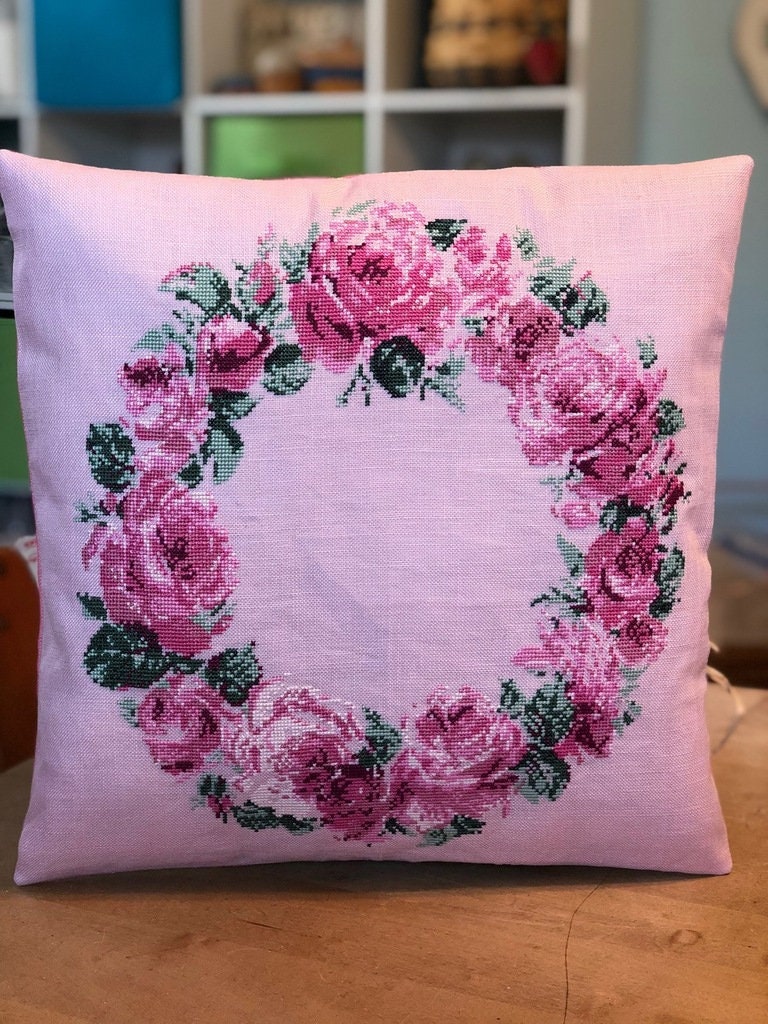 レストローズ　スクエアクッション　花柄　3個 レストローズスクエアクッション花柄3個