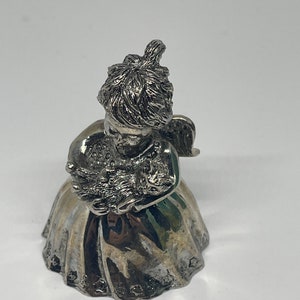 Vintage Lunt Silversmith Pewter angel  with kitten Christmas ornament
