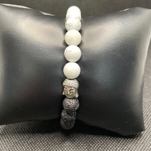 Vintage Buddha black and white beaded stretch bracelet