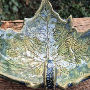 Sycamore Leaf Pottery Dish