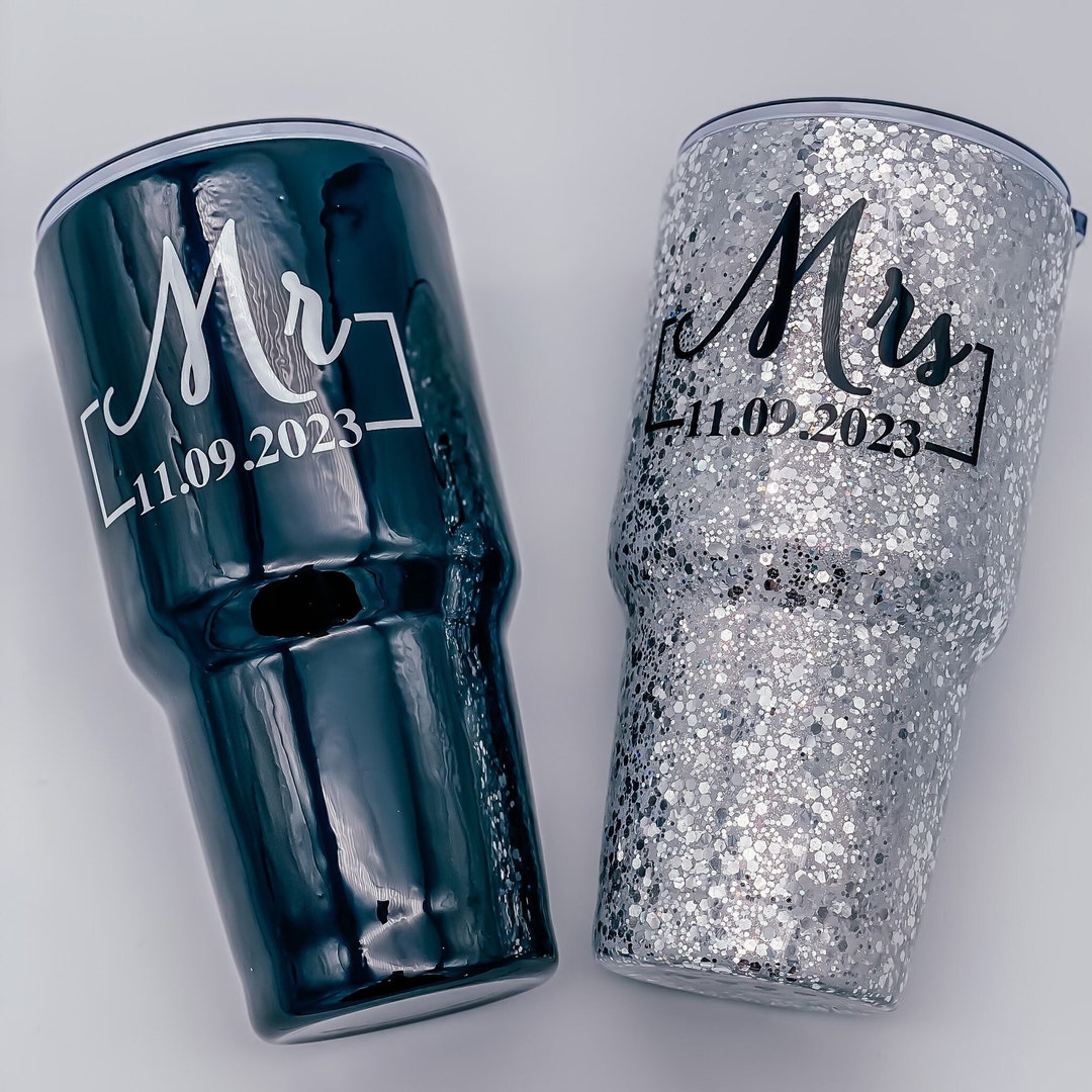 Bride and Groom Tumbler Set, Wedding Tumbler, Mr and Mrs Tumblers